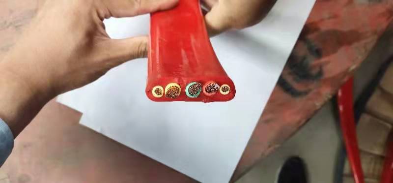 ؙCütɫ|F؛