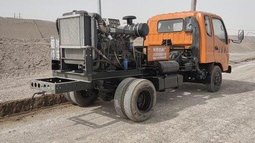 供應(yīng)大馬力老路加寬切邊機(jī)開槽機(jī)施工