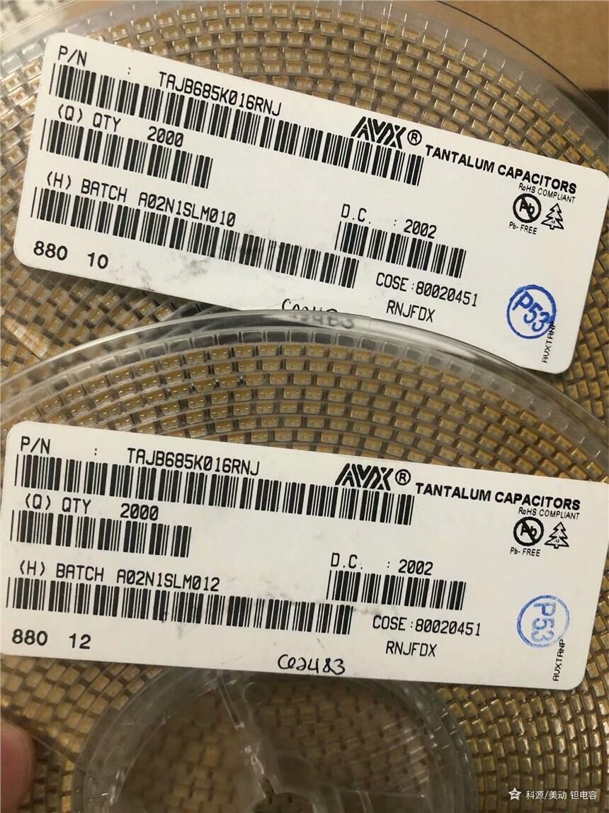 AVXg-TAJA105K016RNJ