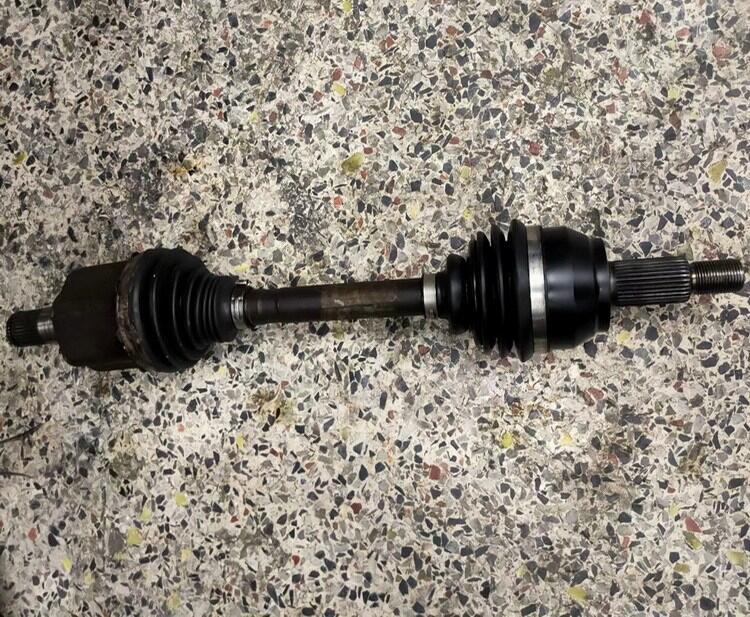 路虎發現神行半軸 噴油嘴 凸輪軸 油箱 方向機