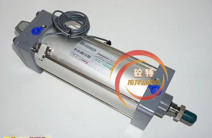 混凝土攪拌機上汽缸廠現貨直銷