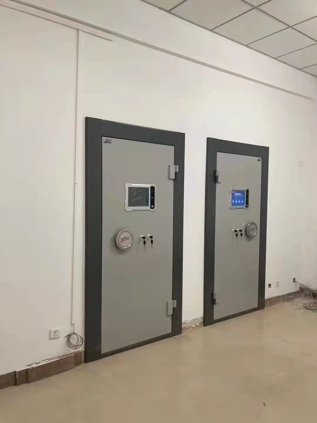 նT r̼