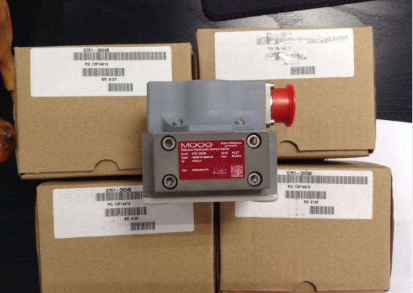 MOOG  D136-001-007 ģK PLC F؛WM BTl؛